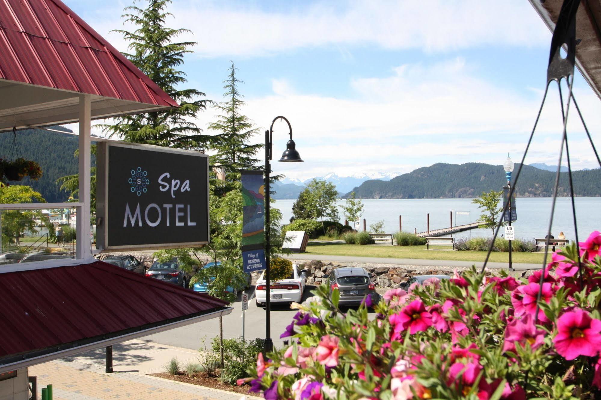 Harrison Spa Motel Harrison Hot Springs Exterior foto